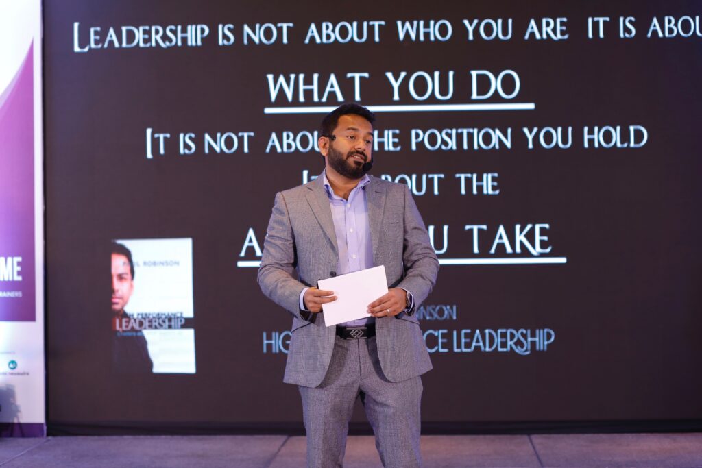 indias best leadership keynote speaker for corporate conferences